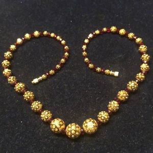 NWT Gold plated necklace